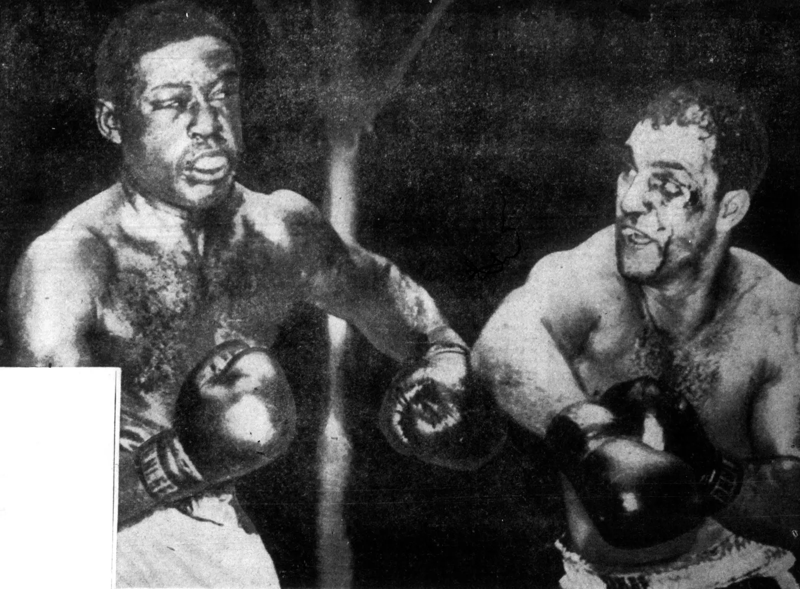 Ο Rocky Marciano απέναντι στον Ezzard Charles το 1954.